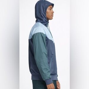 Nike Size M Men's Wind Runner Full-Zip Jacket